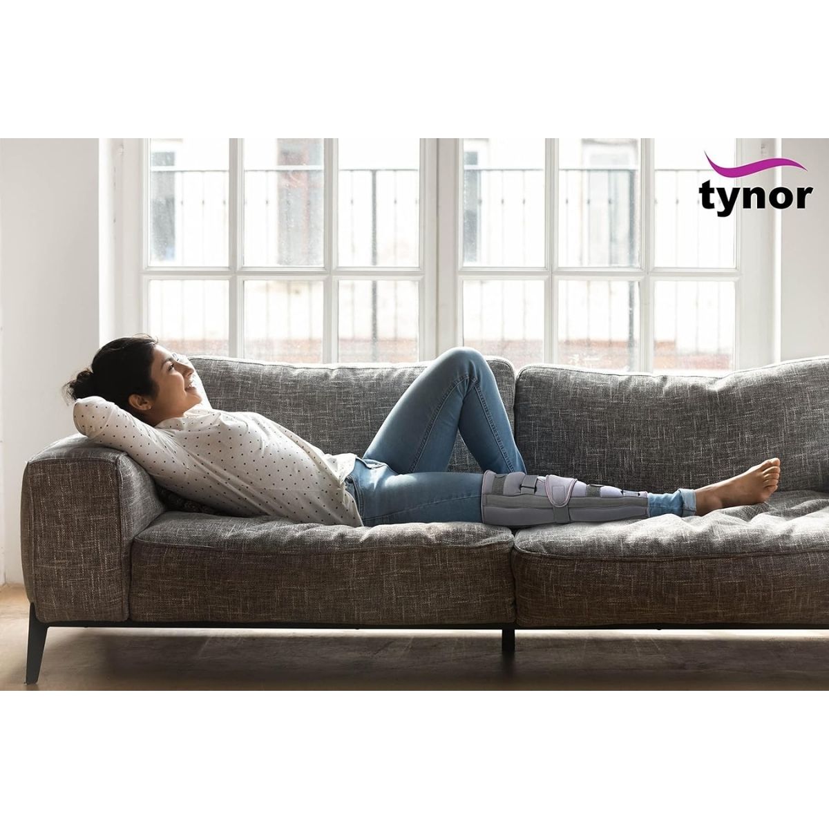 Rodillera Tripanel Tynor 19 Pulg Inmovilizadora Rígido Cómodo