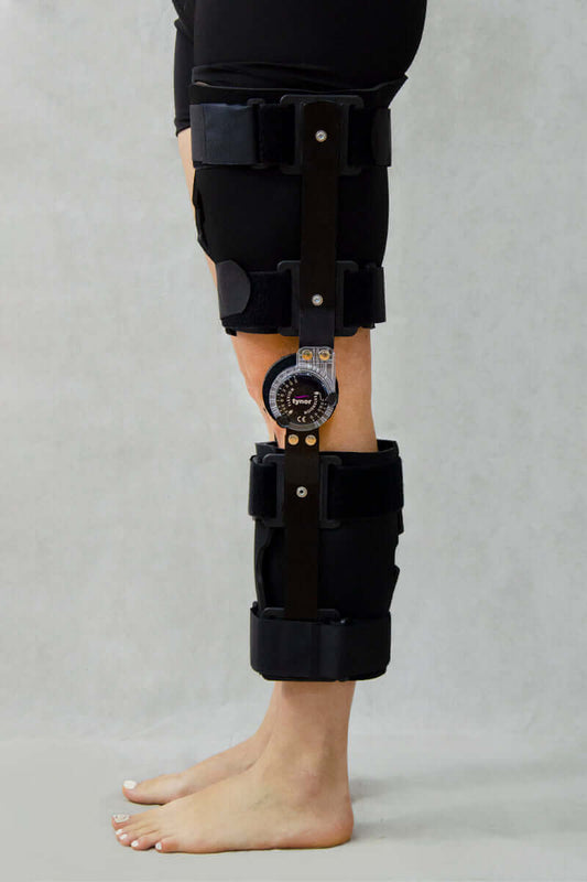 Rodillera mecánica graduable 22" Largo - Producto ortopédico