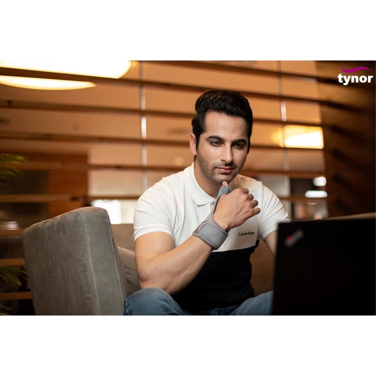 Ferula Tipo Quervain Tynor Ambidiestra Comodo Inmovilizador